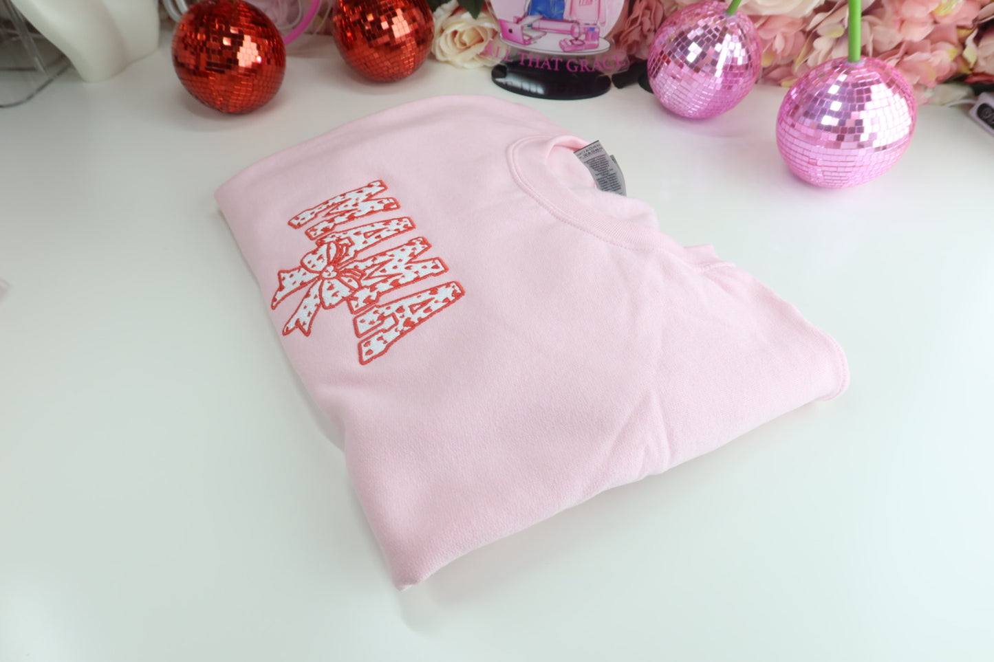 Mama Bow And Heart Appliqué Crewneck Sweater in Pink