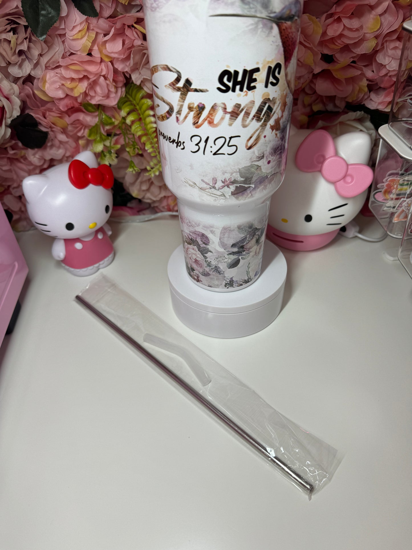 She is Strong Proverbs 31:25 Bible Verse Huming Bird 40oz Tumbler