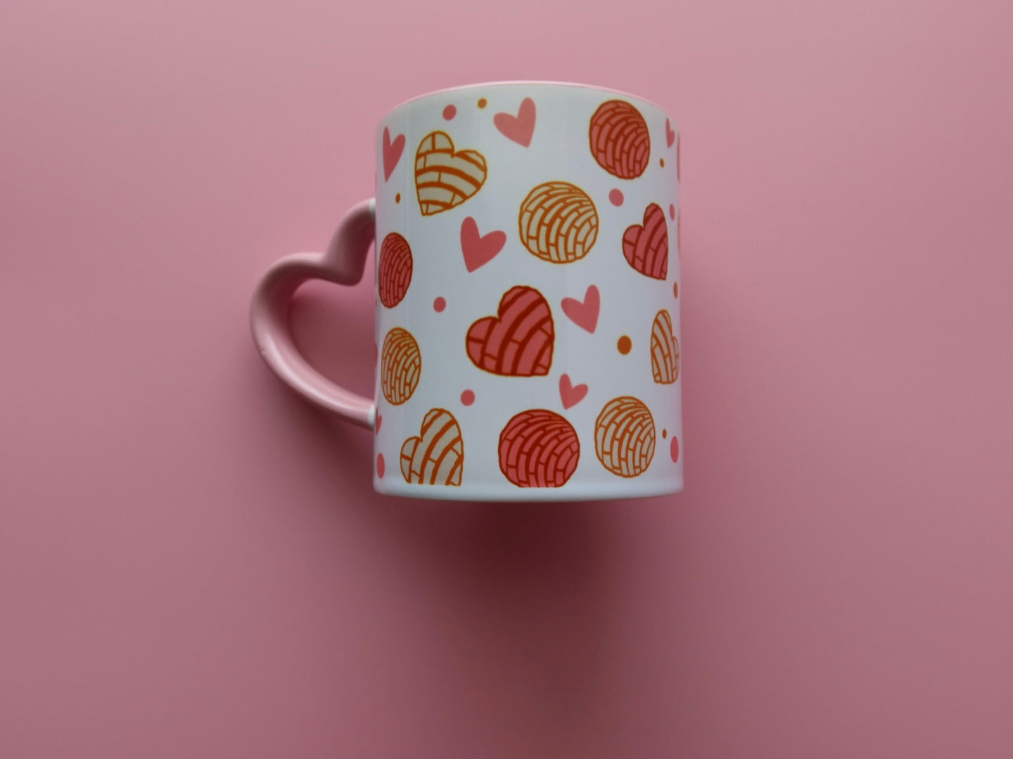 Cafeciti Y Conchas Heart Handle Coffee Mug 11oz