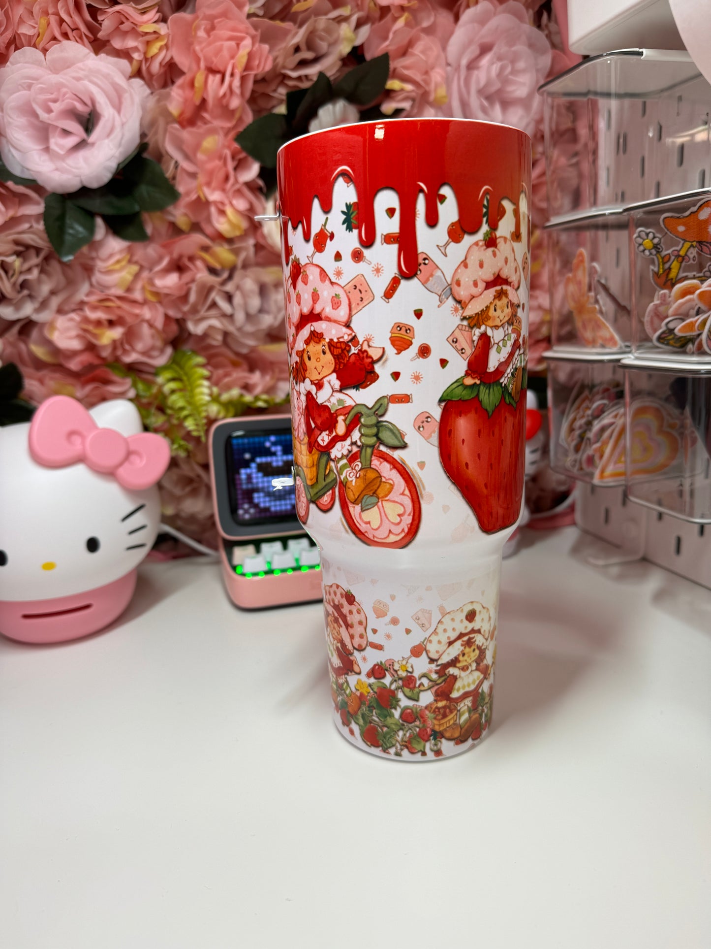 Strawberry 80's Cartoon 40oz Tumbler