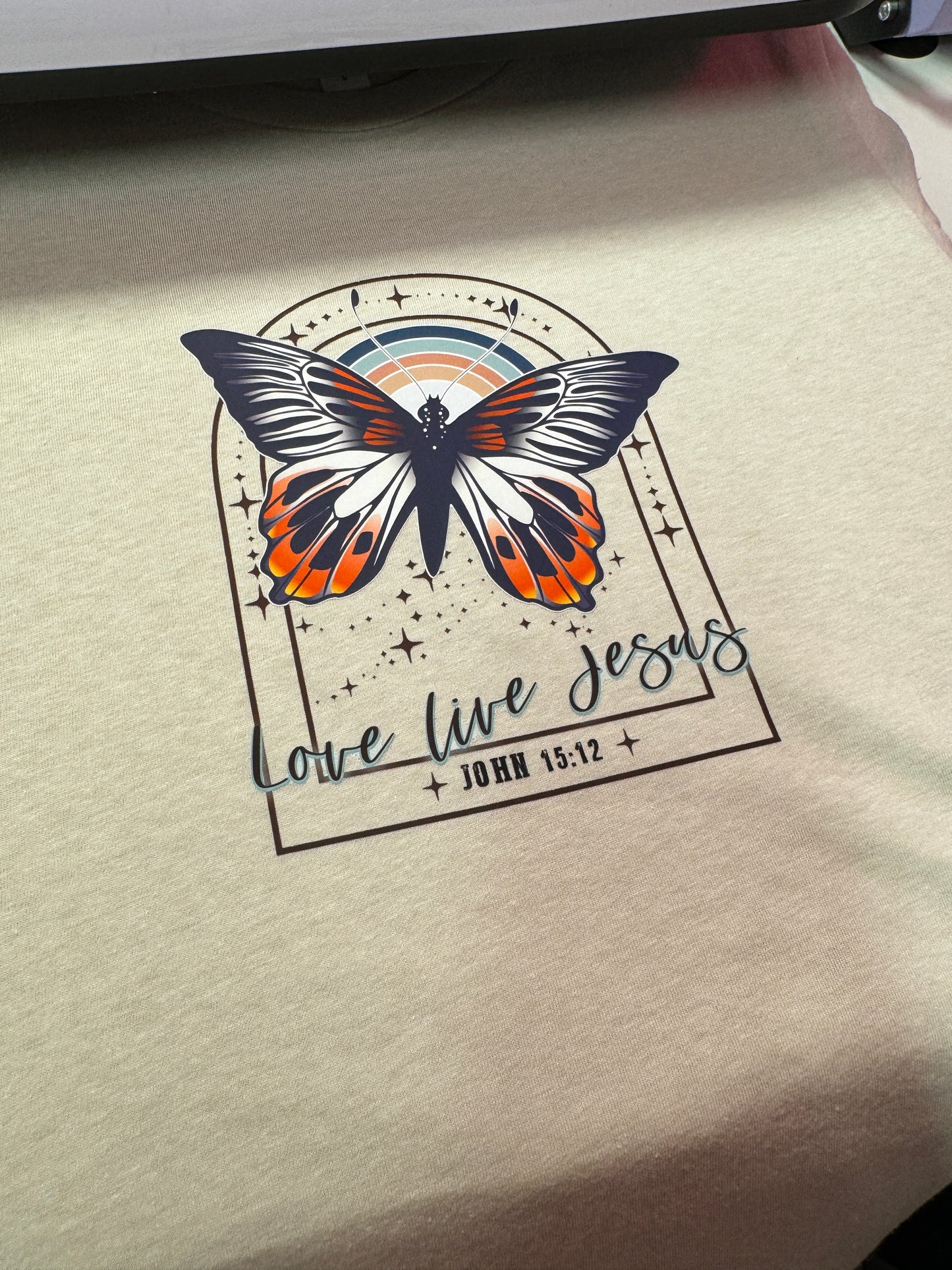 Love Like Jesus Butterfly John 15:12 Tee in Heathered Cement Unisex