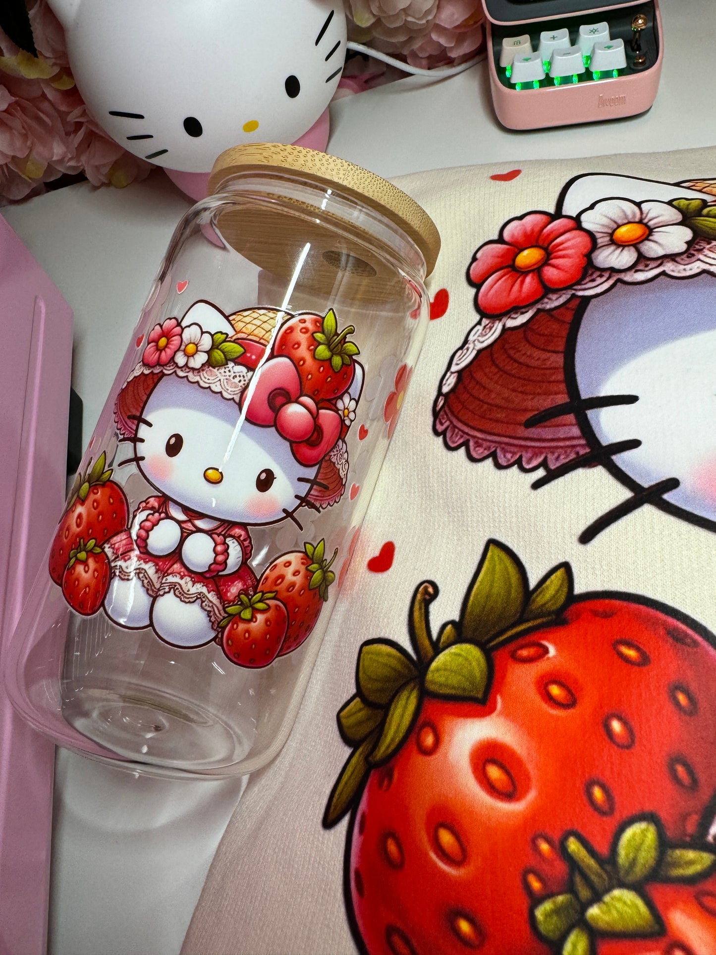 Spring Strawberry Kitty Glass Libby Cup