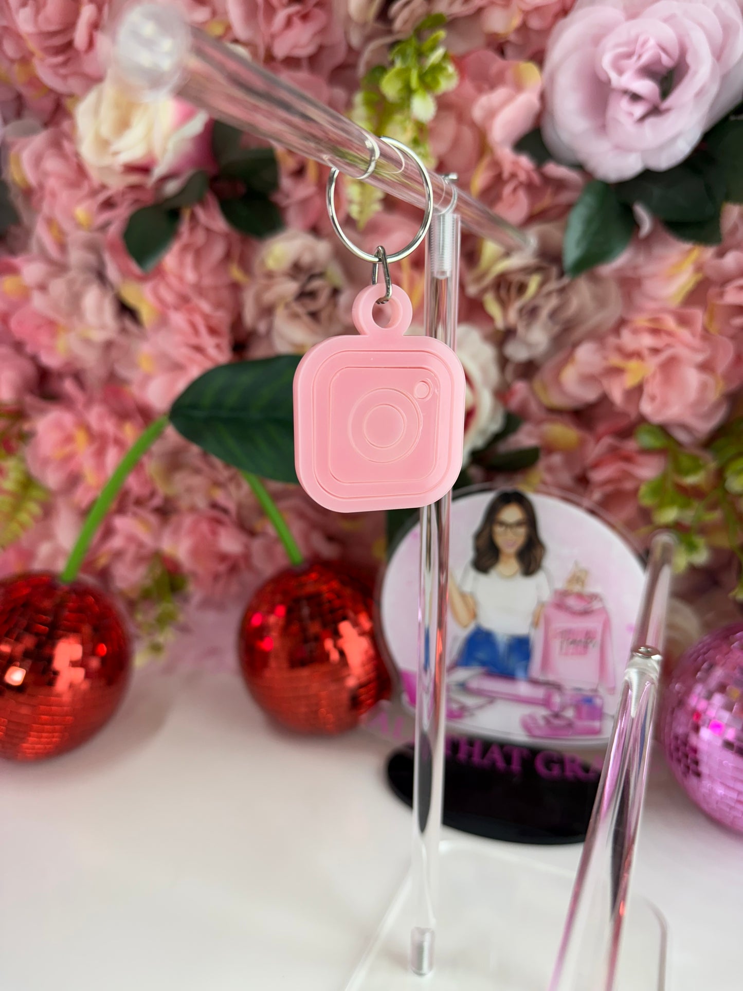 Smart Tap Instagram Logo Keychain