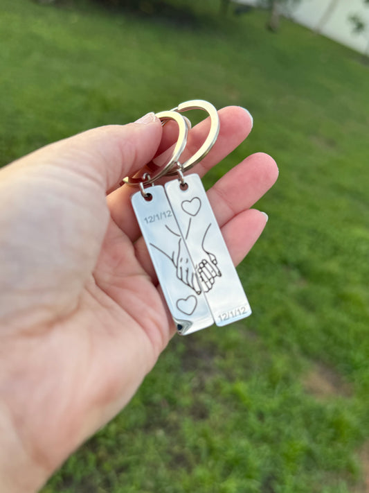 Anniversary Date Holding Hands Stainless Steel Keychain Silver