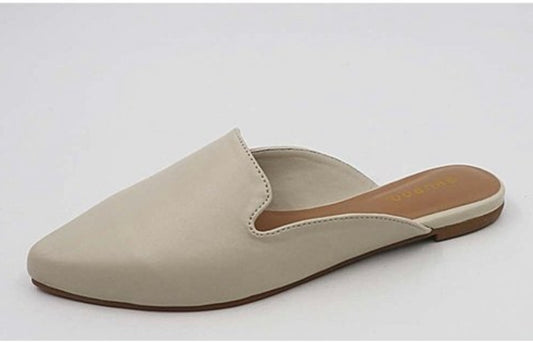 The April Mule Flats in Ivory
